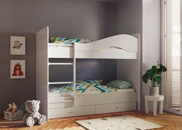 Двухэтажная детская кровать Мая с 2 ящиками на щитах, цвет Млечный дуб в Красноярске - предосмотр