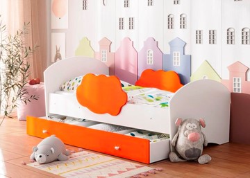 Детская кровать Тучка с ящиком, корпус Белый, фасад Оранжевый в Норильске